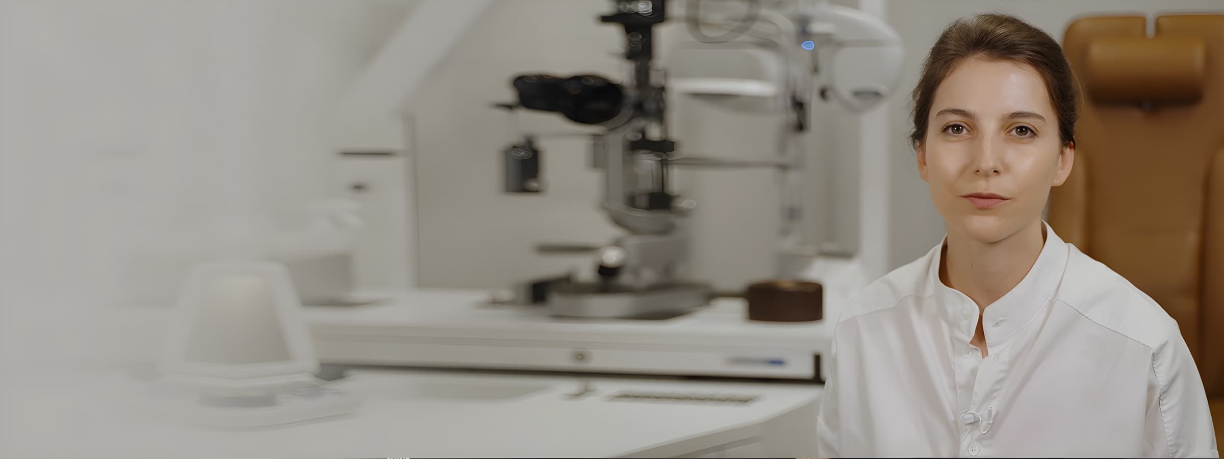 Dr Ariane de Lassus